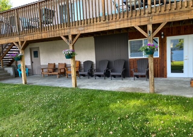 rendevous bay, Beach house, summer home, vacation rental, shuswap lake, private dock, sandy beach,